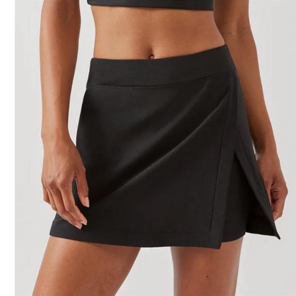 Outdoor Voices Court Skort Sz Medium Tennis Preppy Pickleball Athleisure